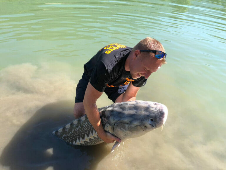 Pesca allo storione ASD lago di Megolo