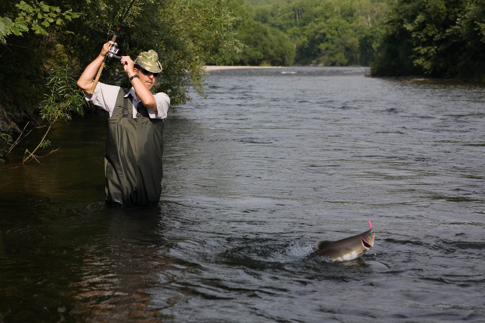 pesca al salmone a spinning