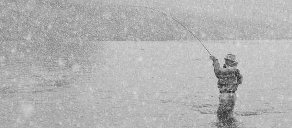 Pesca Invernale Con Neve